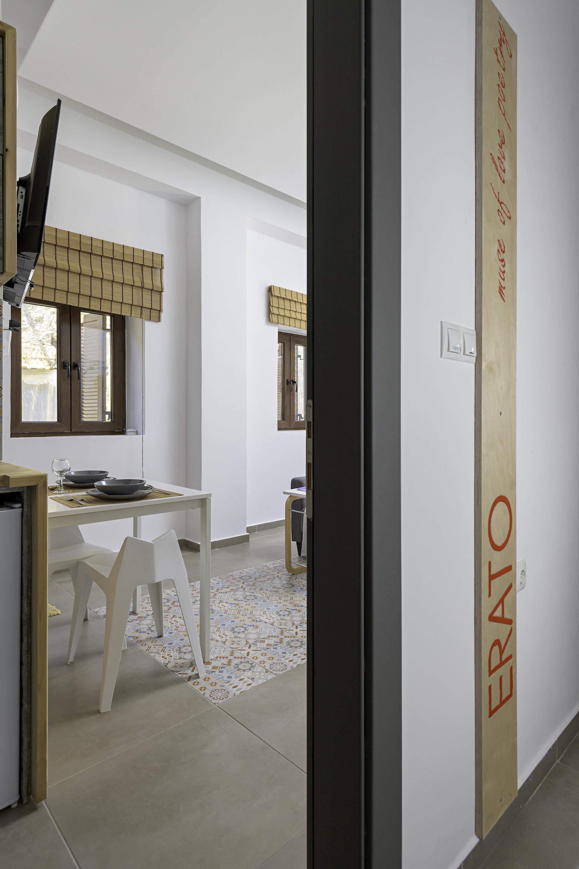 Alley 7, Old Town 3* Rhodes City